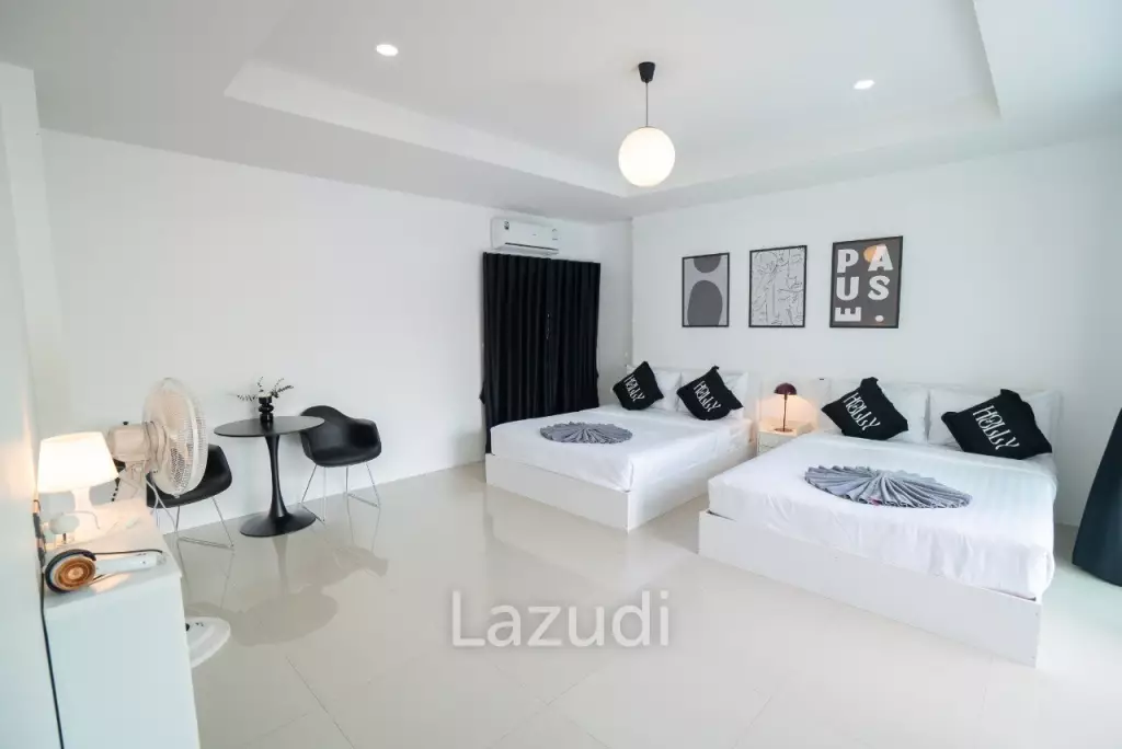 6 Beds 5 Baths 350 SQ.M. House in East Pattaya