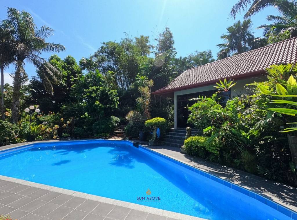 2,000 sqm land, 4 Bedroom Pool Villa in Chalong near Big Buddha Phuket