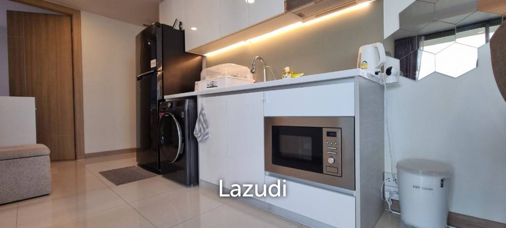 1 Bed 1 Bath 50 SQ.M. The Riviera Wongamat