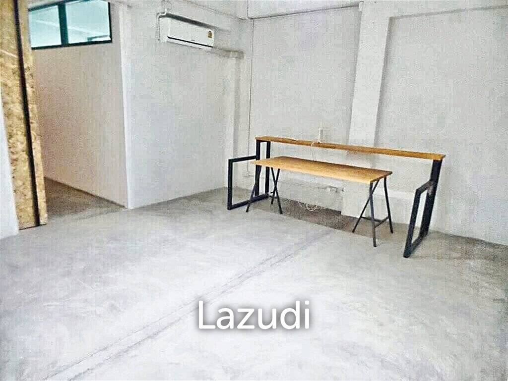 Commercial building for sale/rent in Dindaeng