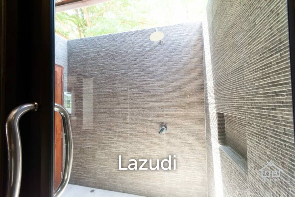 HILLSIDE HAMLET 3 : Quality 4 bed pool Villa