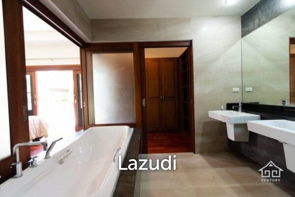 HILLSIDE HAMLET 3 : Quality 4 bed pool Villa