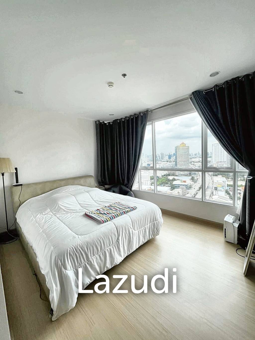 2 Bed 2 Bath 99 SQ.M Supalai Riva Grande
