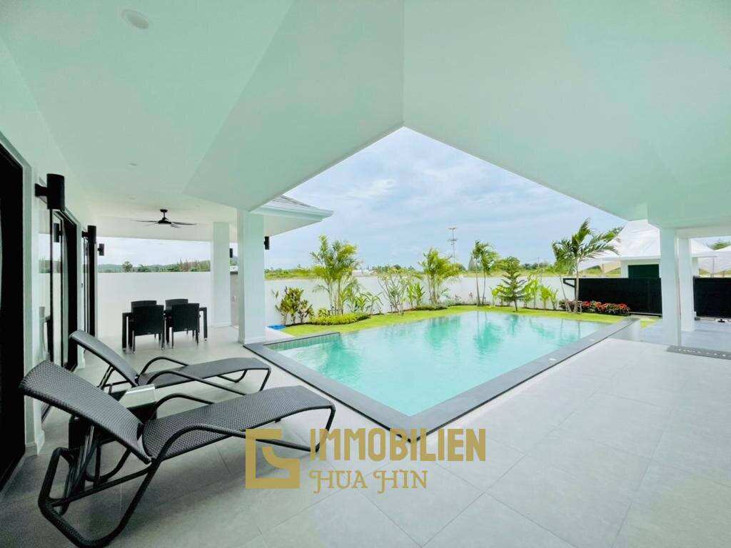 Botanica : 4 Bed 4 Bath Pool Villa - New Development