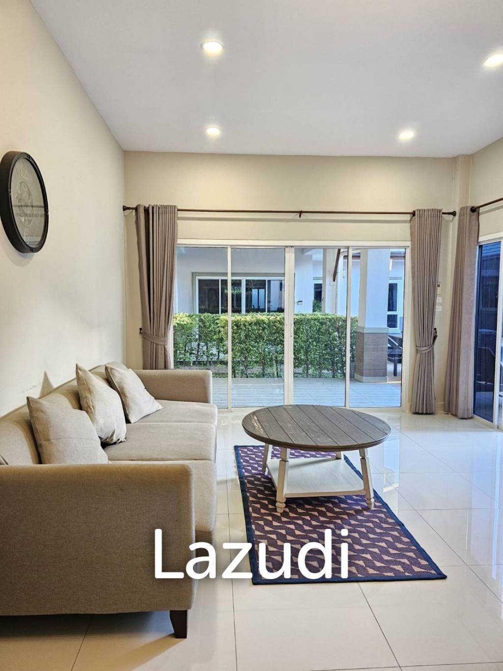 12 Beds 8 Baths 720 SQ.M. Pool Villas Pattaya Park