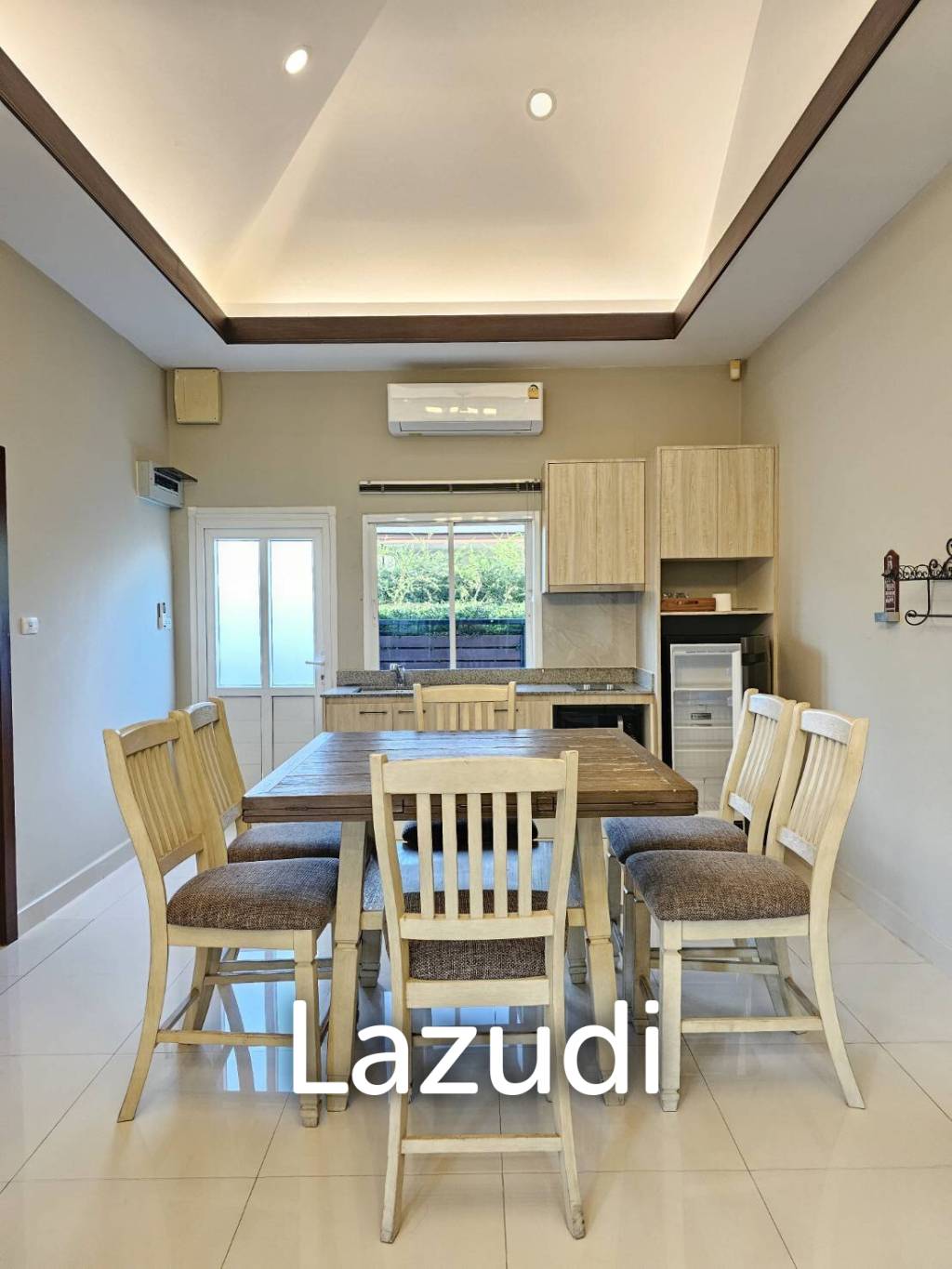 12 Beds 8 Baths 720 SQ.M. Pool Villas Pattaya Park
