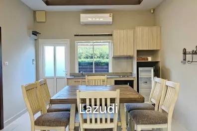 12 Beds 8 Baths 720 SQ.M. Pool Villas Pattaya Park