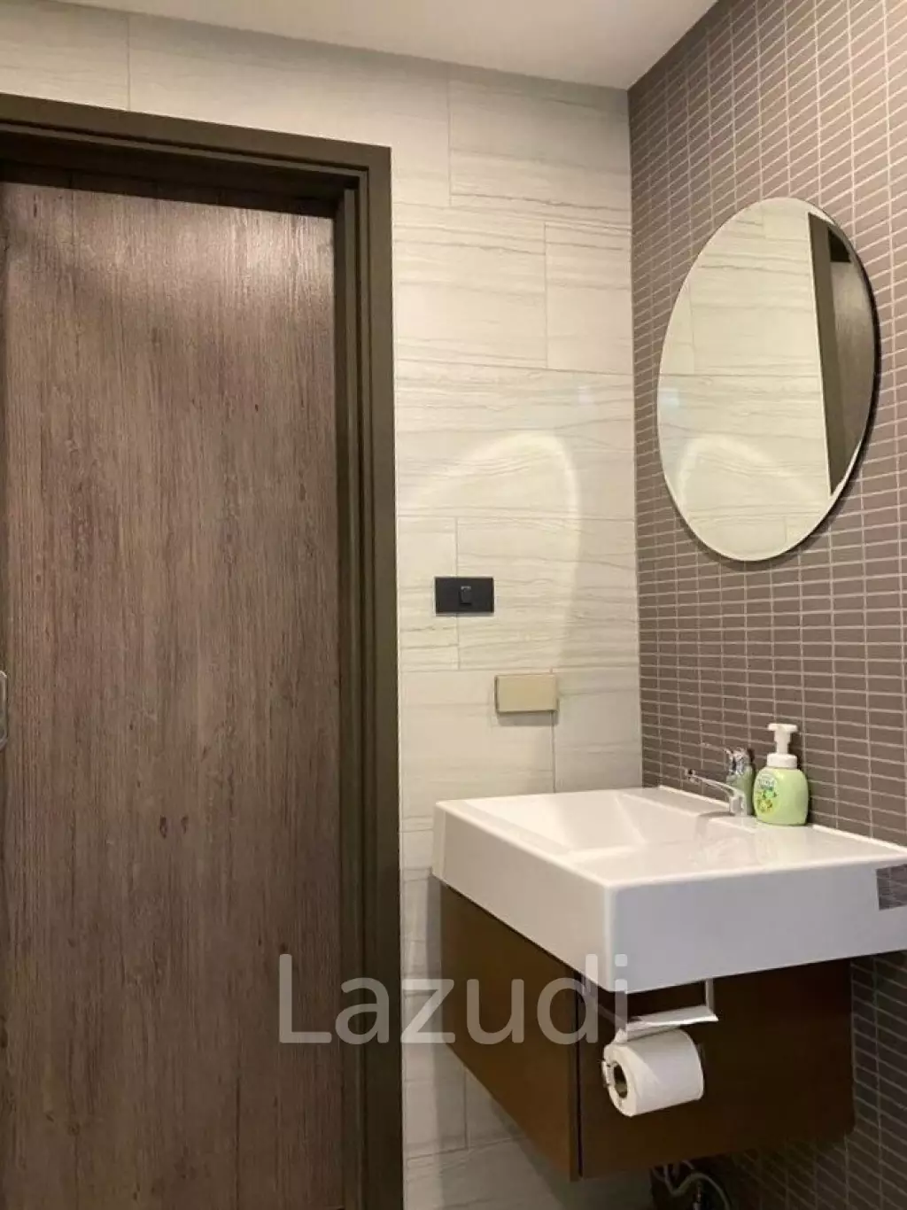 1 bedroom condo Sukhumvit 39 for sale