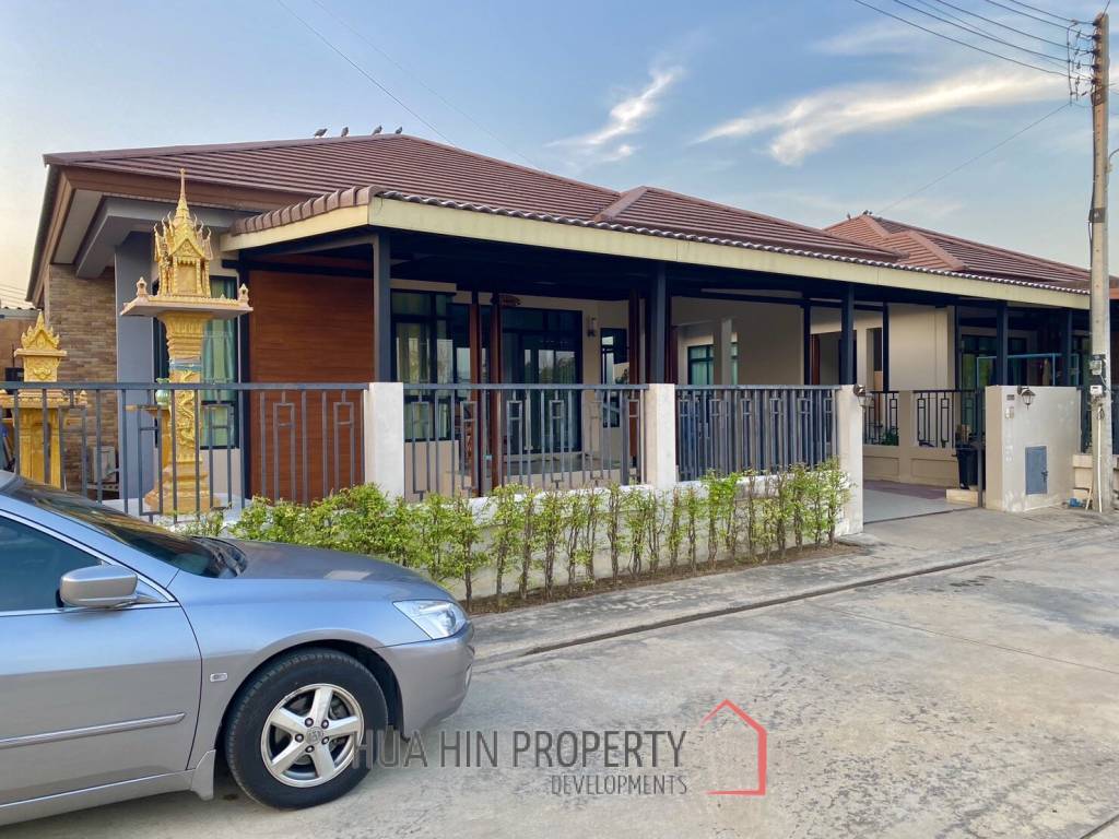 Baan Phuekpreecha Hill : 3 Bedroom Villa In Cha Am