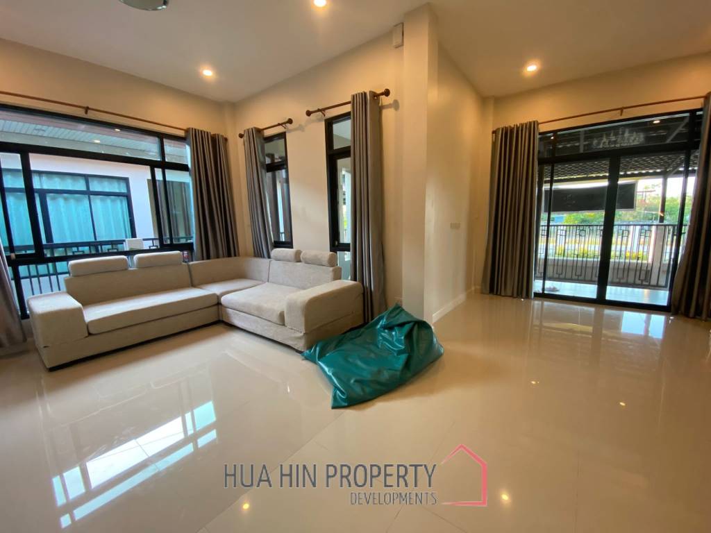 Baan Phuekpreecha Hill : 3 Bedroom Villa In Cha Am