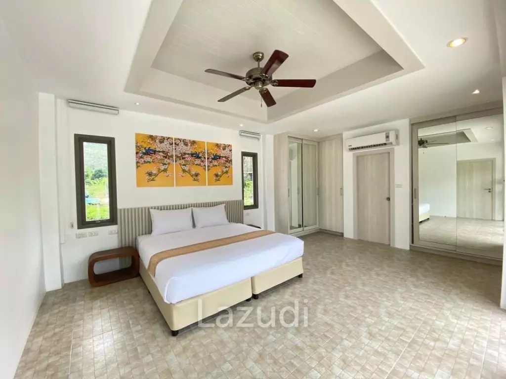 Tropical Lakeview Villa In Exclusive Estate