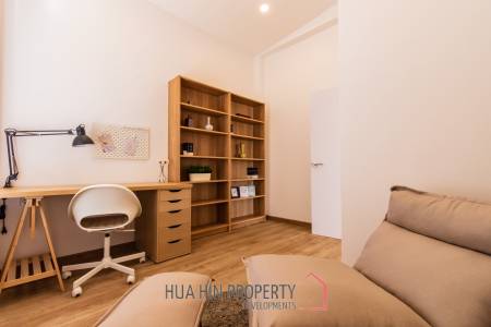 3 Bed 3 Bath 100 SQ.M Baan Somdul 2