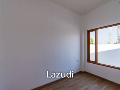 3 Bed 3 Bath 100 SQ.M Baan Somdul 2