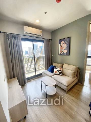 1 Bedroom 1 Bathroom 30 SQ.M Metris Ladprao