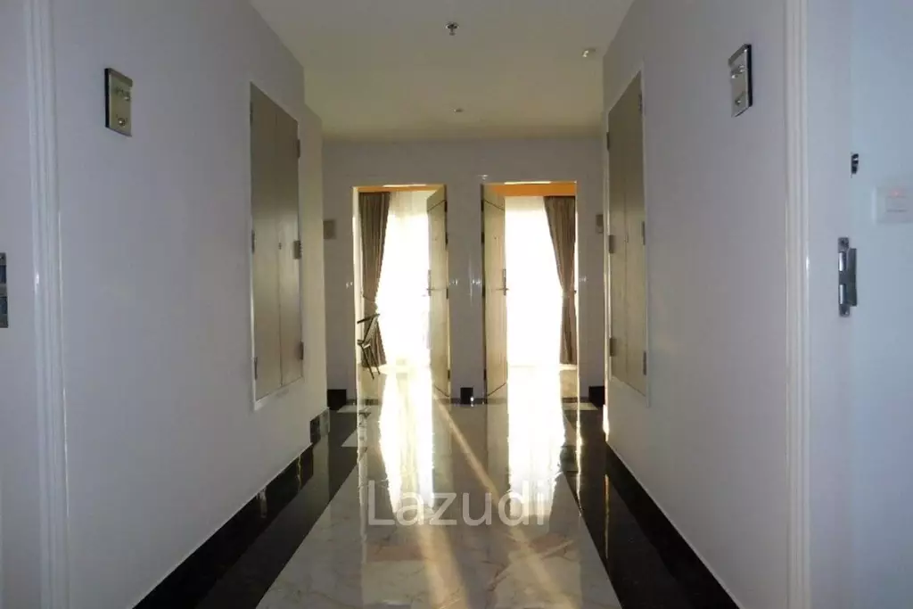 For Sale Luxury hotel 4-Star Retreat!