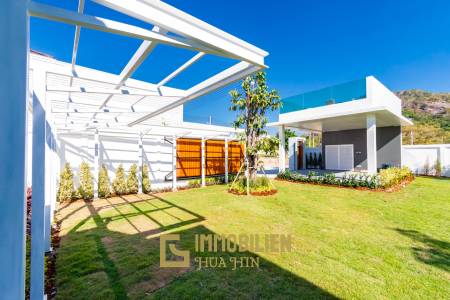 736 metro cuadrado 3 ` 3 Baño Villa de Venta