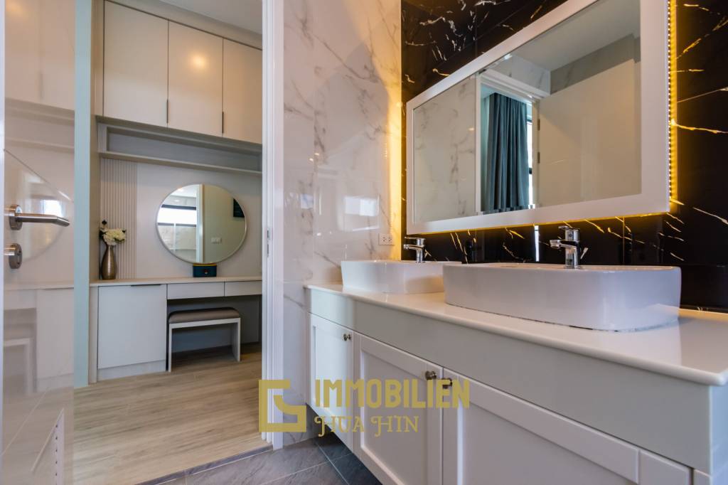 736 metro cuadrado 3 ` 3 Baño Villa de Venta