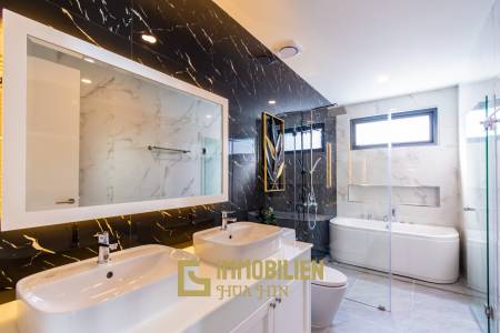 736 metro cuadrado 3 ` 3 Baño Villa de Venta