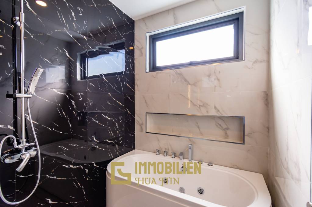 736 metro cuadrado 3 ` 3 Baño Villa de Venta