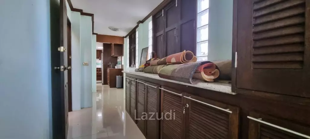 4 Beds 3 Baths 275 SQ.M. Ban Baramee