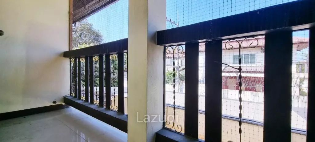 4 Beds 3 Baths 275 SQ.M. Ban Baramee