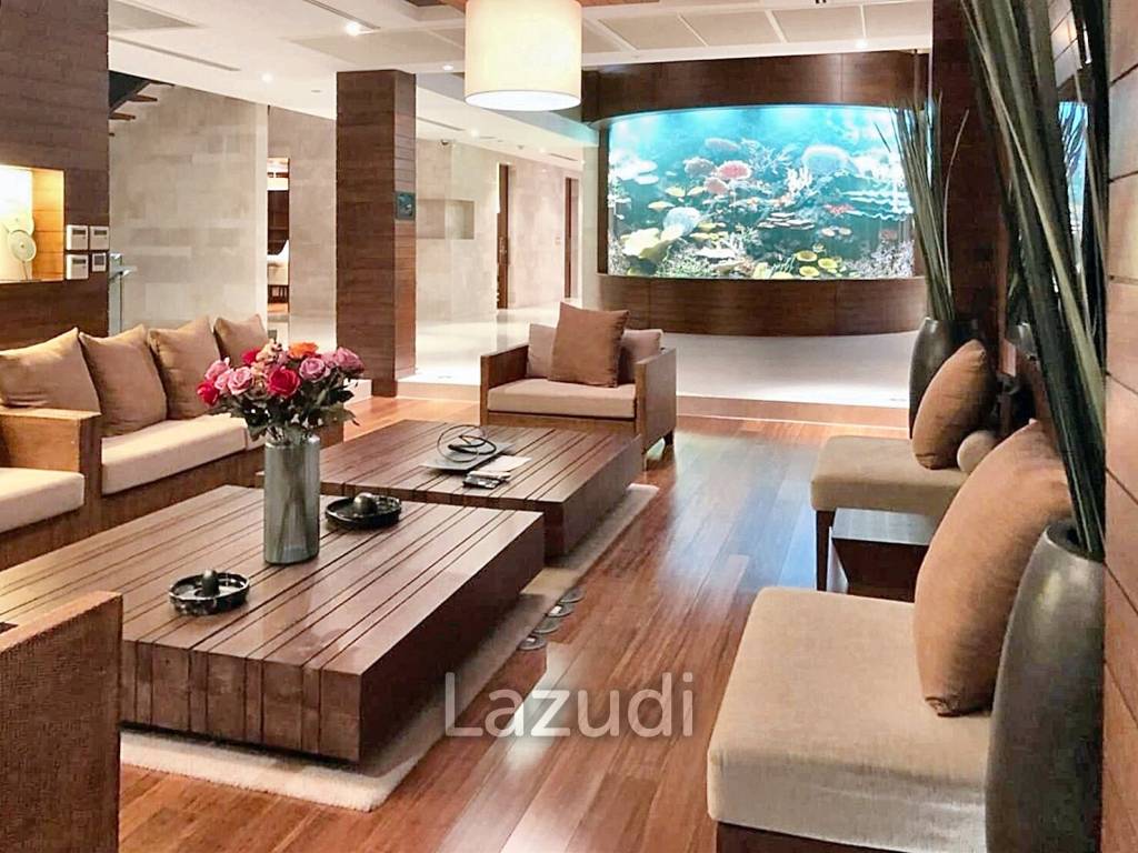 Exquisite 6-Bedroom Mansion in Sukhumvit Soi 71