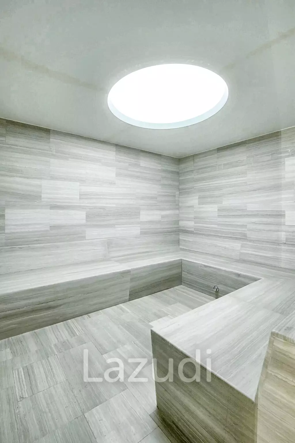 Exquisite 6-Bedroom Mansion in Sukhumvit Soi 71