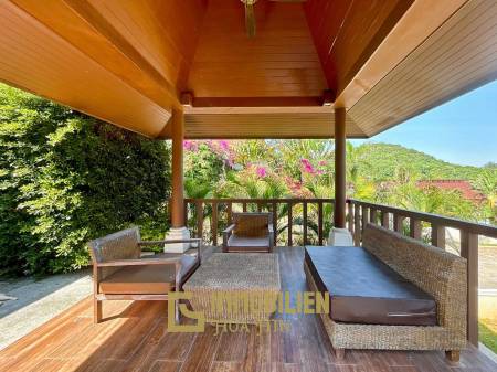 Panorama Khao Tao : Bali Style 3 Bedroom Pool Villa