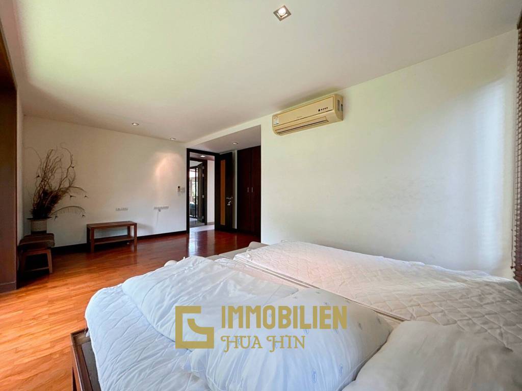 Panorama Khao Tao : Bali Style 3 Bedroom Pool Villa