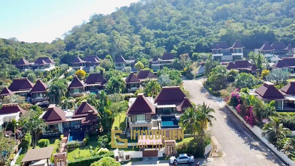 Panorama Khao Tao: Pool Villa im Bali-Stil mit 3 Schlafzimmern