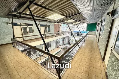 20-Room Apartment Building for Sale In Buakhao