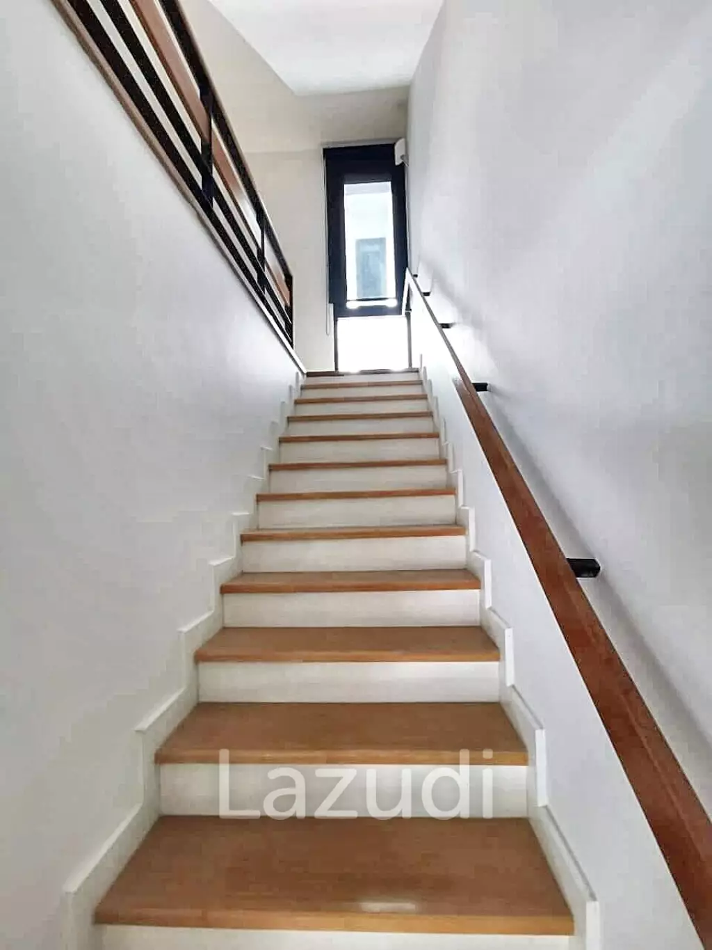 Home office for rent in Yannawa