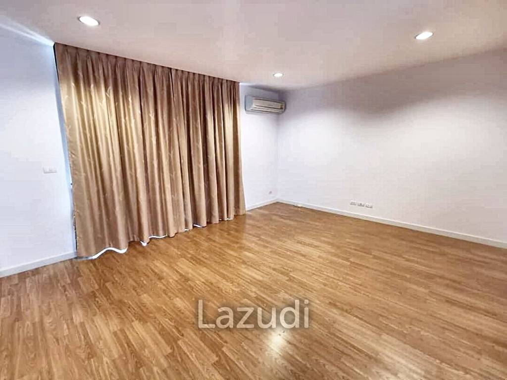 Home office for rent in Yannawa
