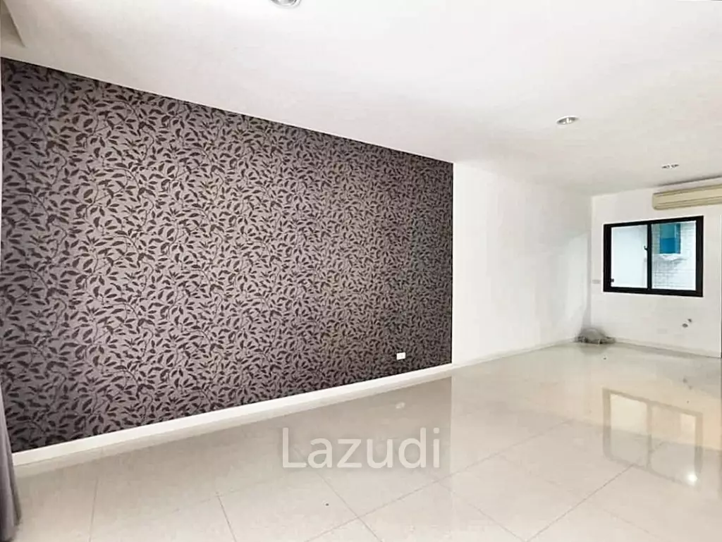 Home office for rent in Yannawa