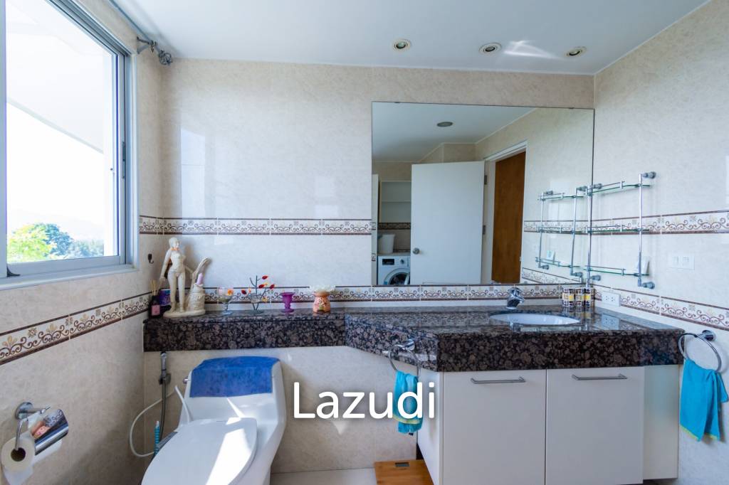 BAAN CHAI TALAY : 2 Bed Seaveiw Condo