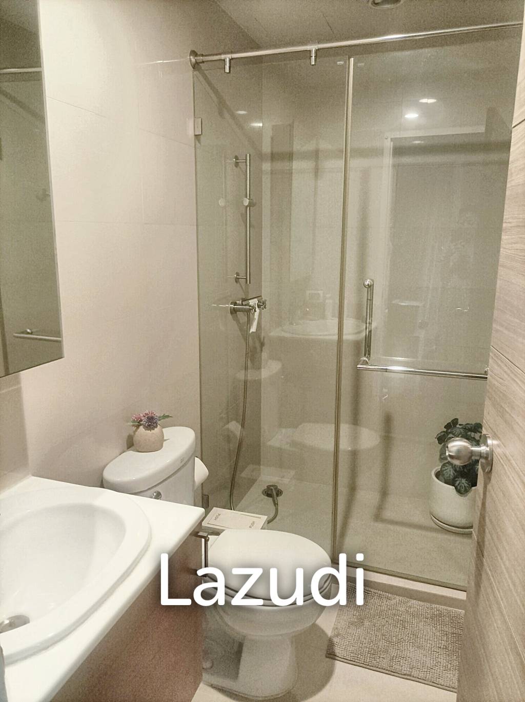 3 Bedroom 2 Bathroom 96 SQ.M Hive Taksin