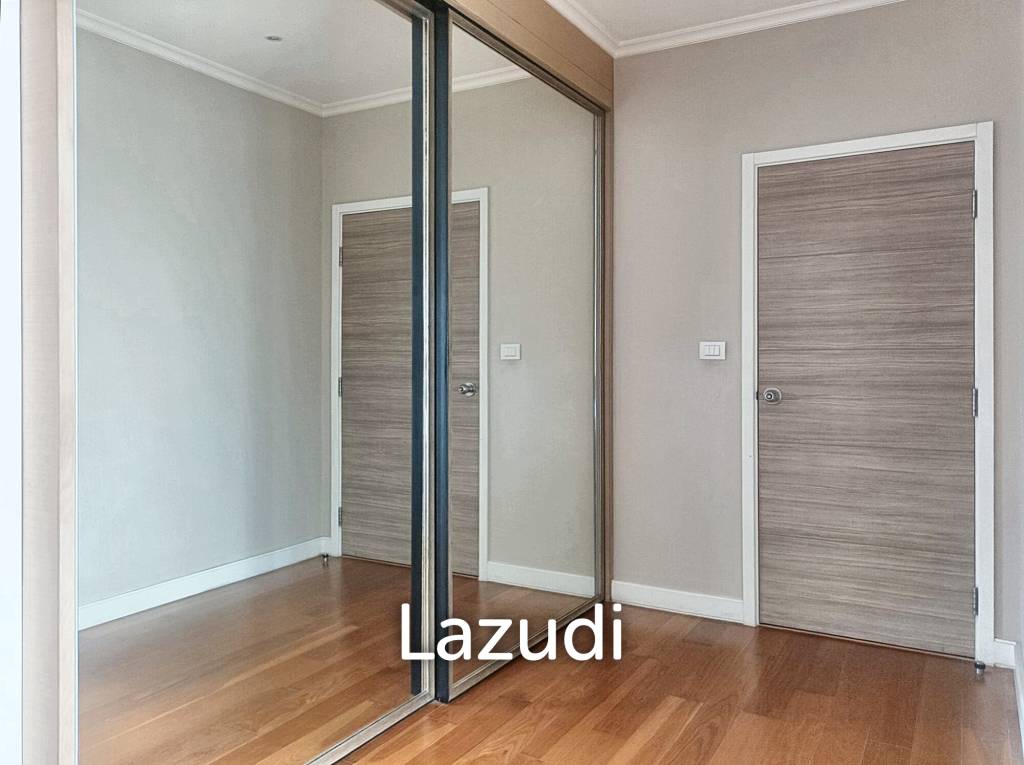 3 Bedroom 2 Bathroom 96 SQ.M Hive Taksin