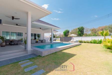 285 sqm Pool villas in Thap Tai Hua Hin – Tavisa Luxury Villas ( Type Deluxe )