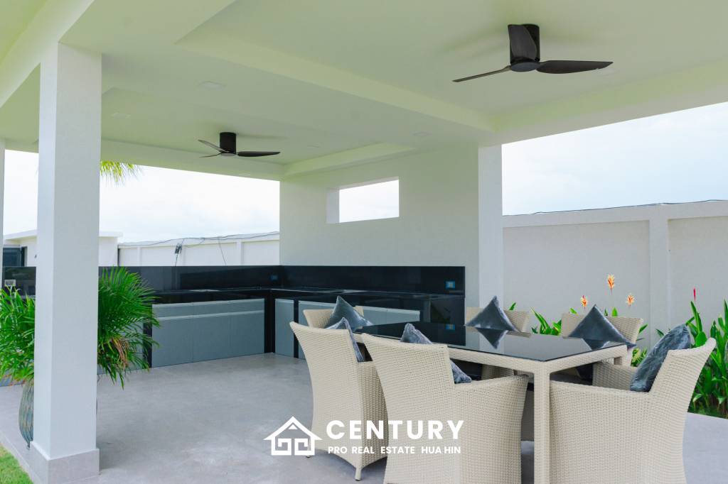 303.10 sqm Pool Villa in Thap Tai Hua Hin – Tavisa Luxury Villas ( Type Luxury )