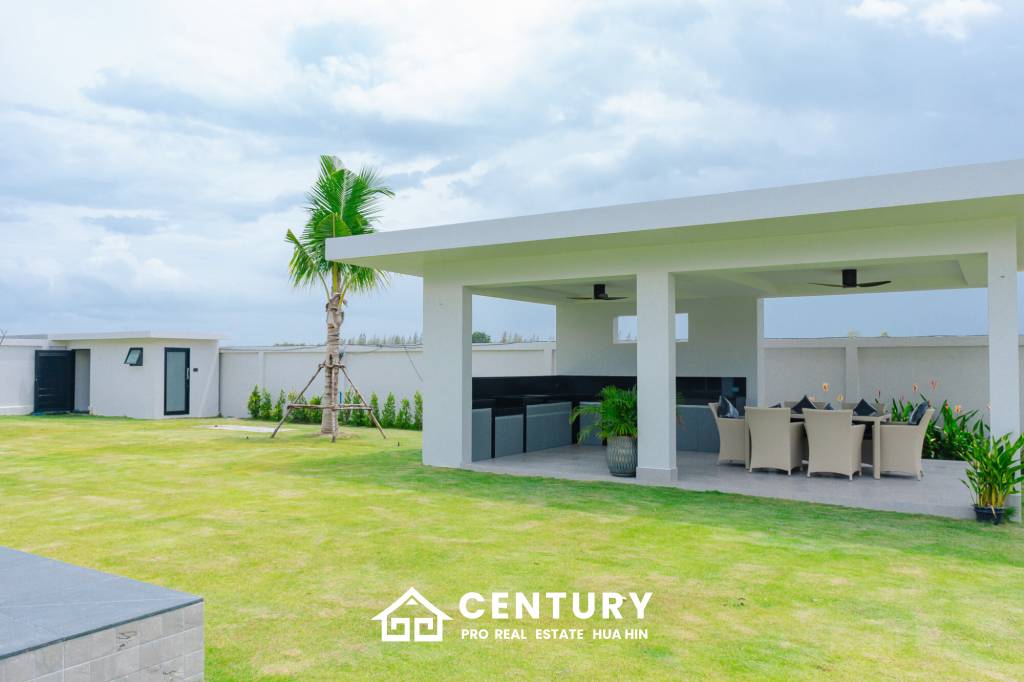 303.10 sqm Pool Villa in Thap Tai Hua Hin – Tavisa Luxury Villas ( Type Luxury )