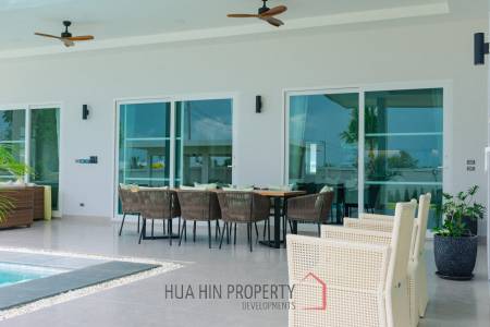 3 Bed 3.5 Bath 303.10 SQ.M Tavisa Luxury Villas, Type Luxury