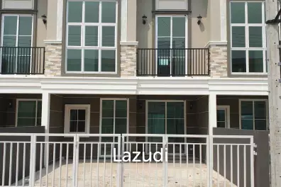 2 Bed 2 Bath 119 SQ.M  ICopenh Sukhumvit 76