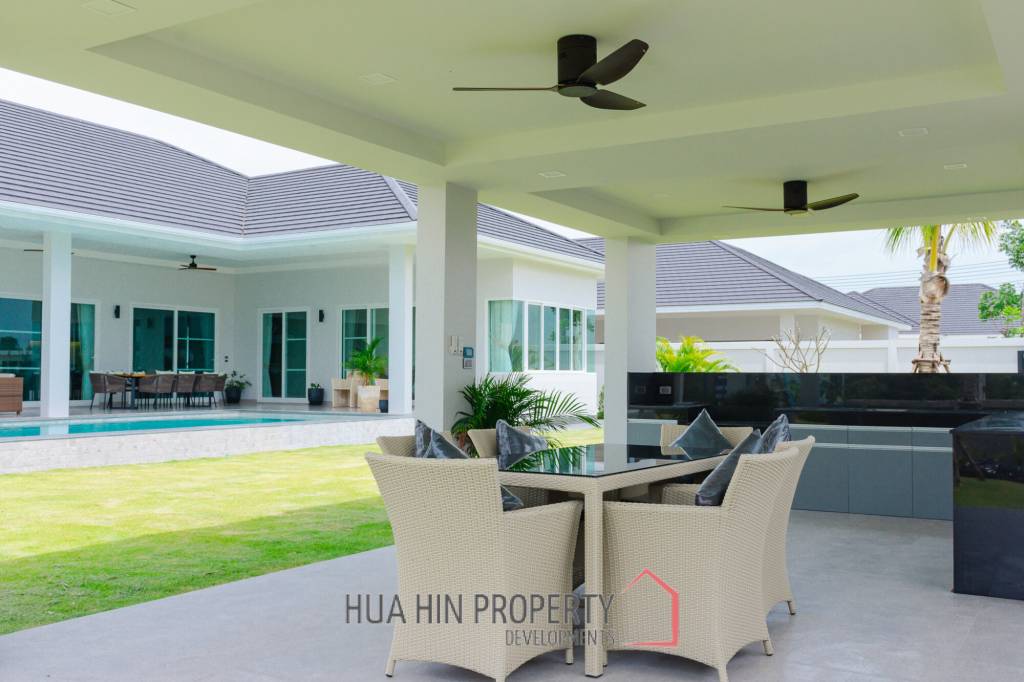 3 Bed 3.5 Bath 285 SQ.M Tavisa Luxury Villas, Type Deluxe