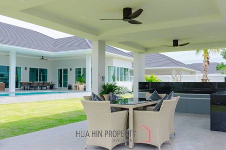 3 Bed 3.5 Bath 285 SQ.M Tavisa Luxury Villas, Type Deluxe