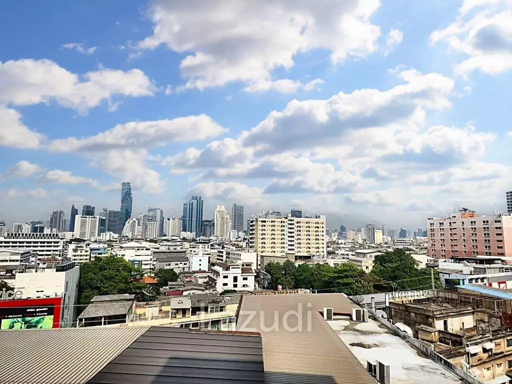 Office space for rent at Vanilla Moon Sathorn