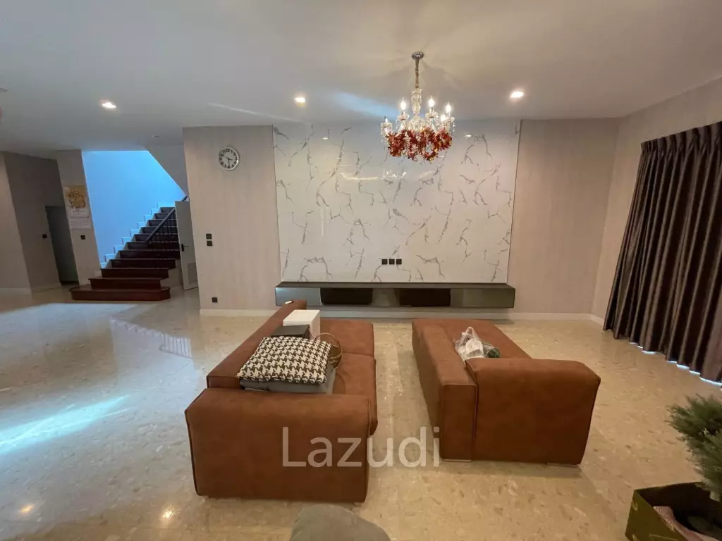 4 Bed 5 Bath 500 Sqm Grand Bangkok Boulevard Sukhumvit