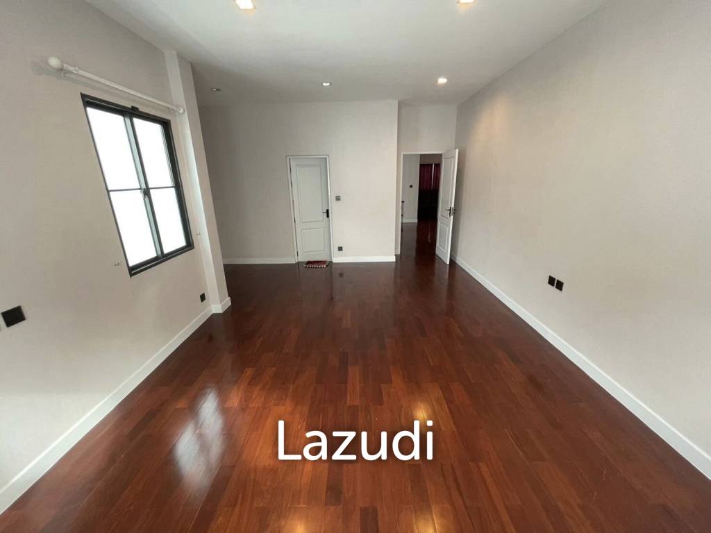 4 Bed 5 Bath 500 Sqm Grand Bangkok Boulevard Sukhumvit