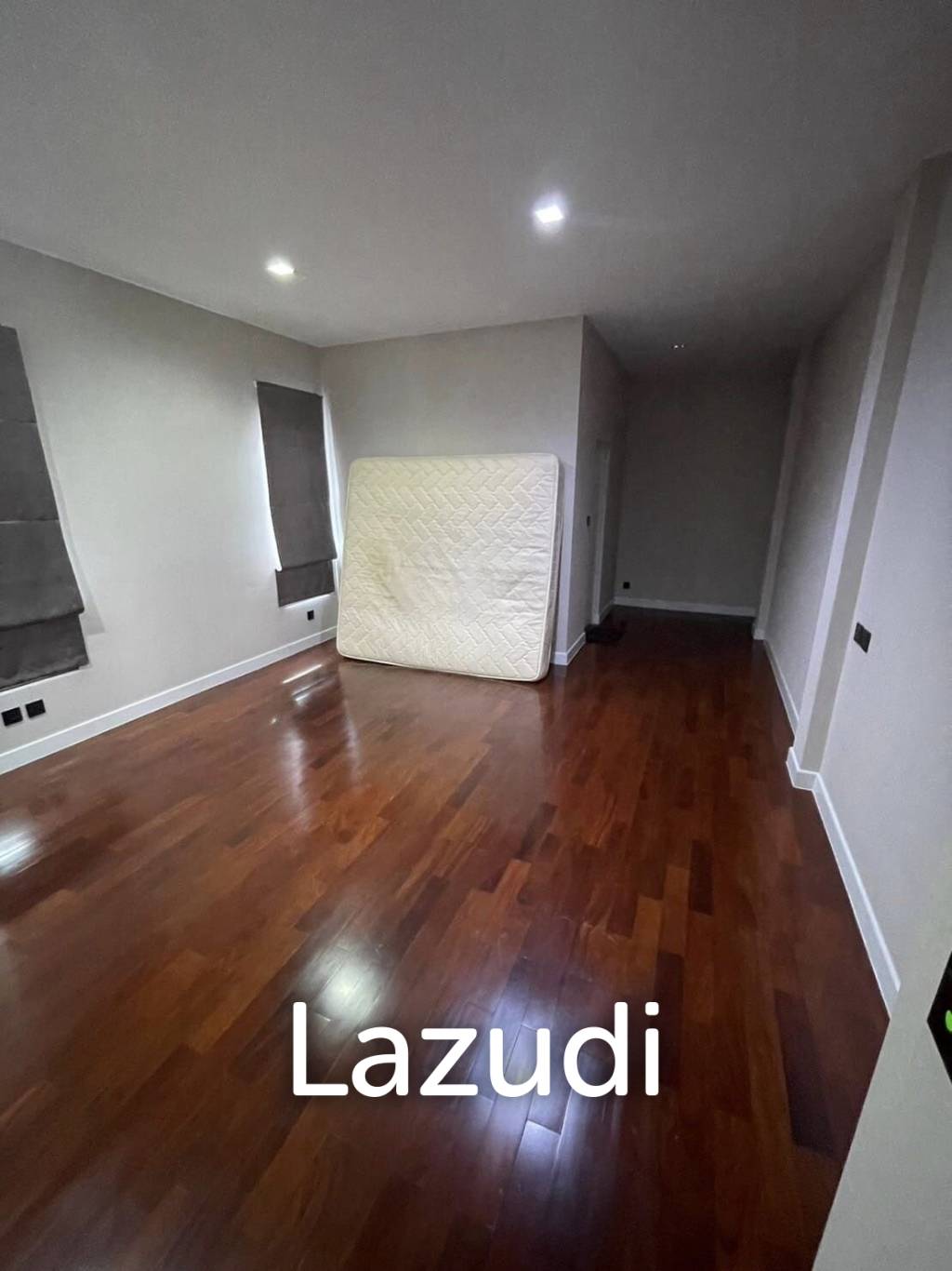 4 Bed 5 Bath 500 Sqm Grand Bangkok Boulevard Sukhumvit
