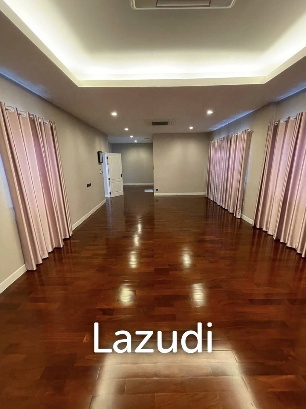 4 Bed 5 Bath 500 Sqm Grand Bangkok Boulevard Sukhumvit