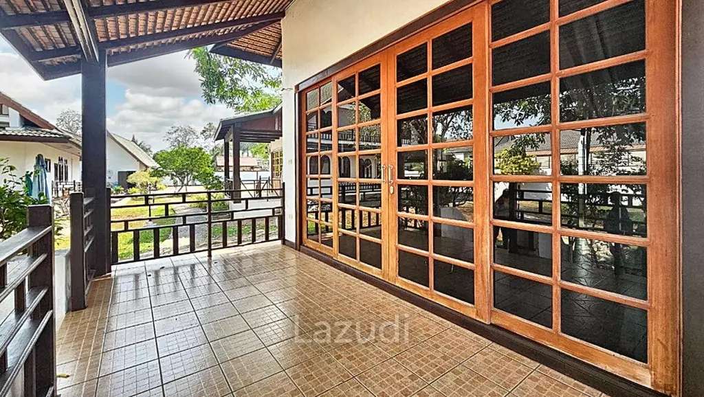 European-Thai Style Villa for Sale in Mabprachan